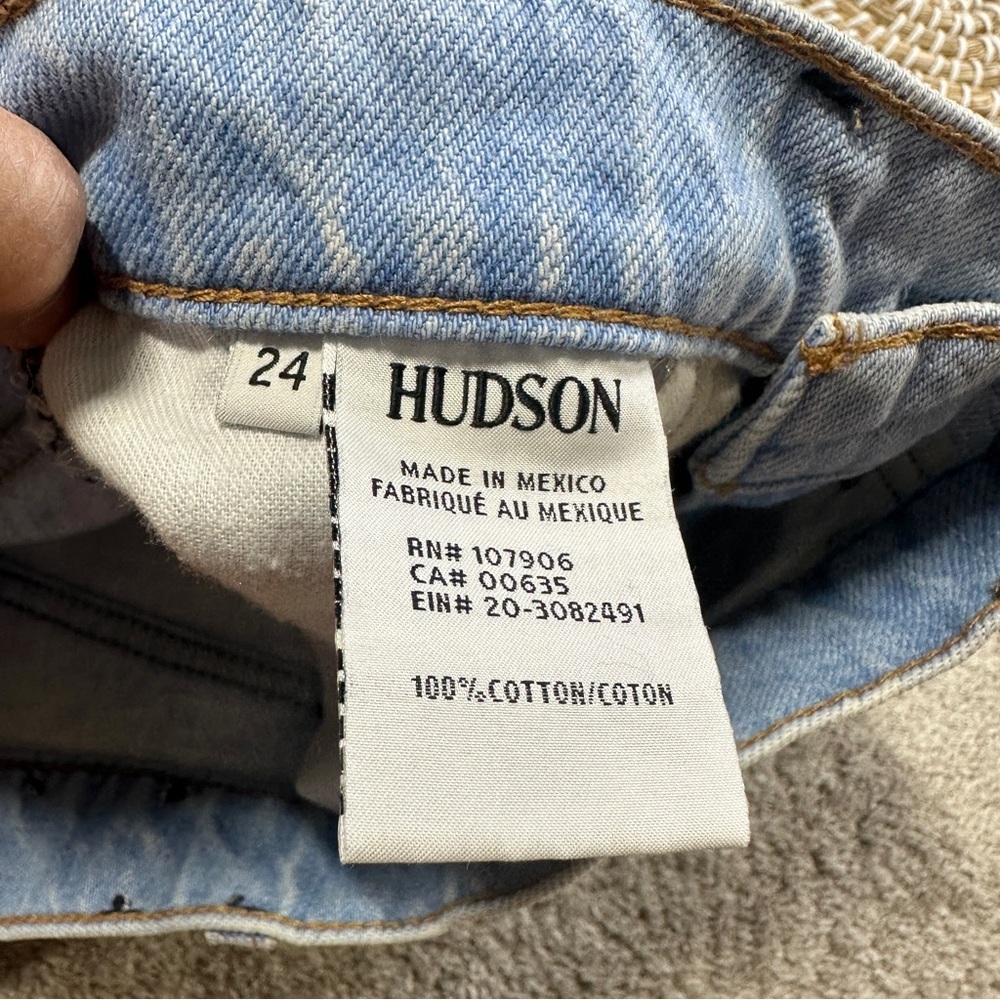 Hudson Women’s Sade Cut Off Denim Shorts High Rise Frayed Hem in Trea Size 24 - Picture 9 of 16